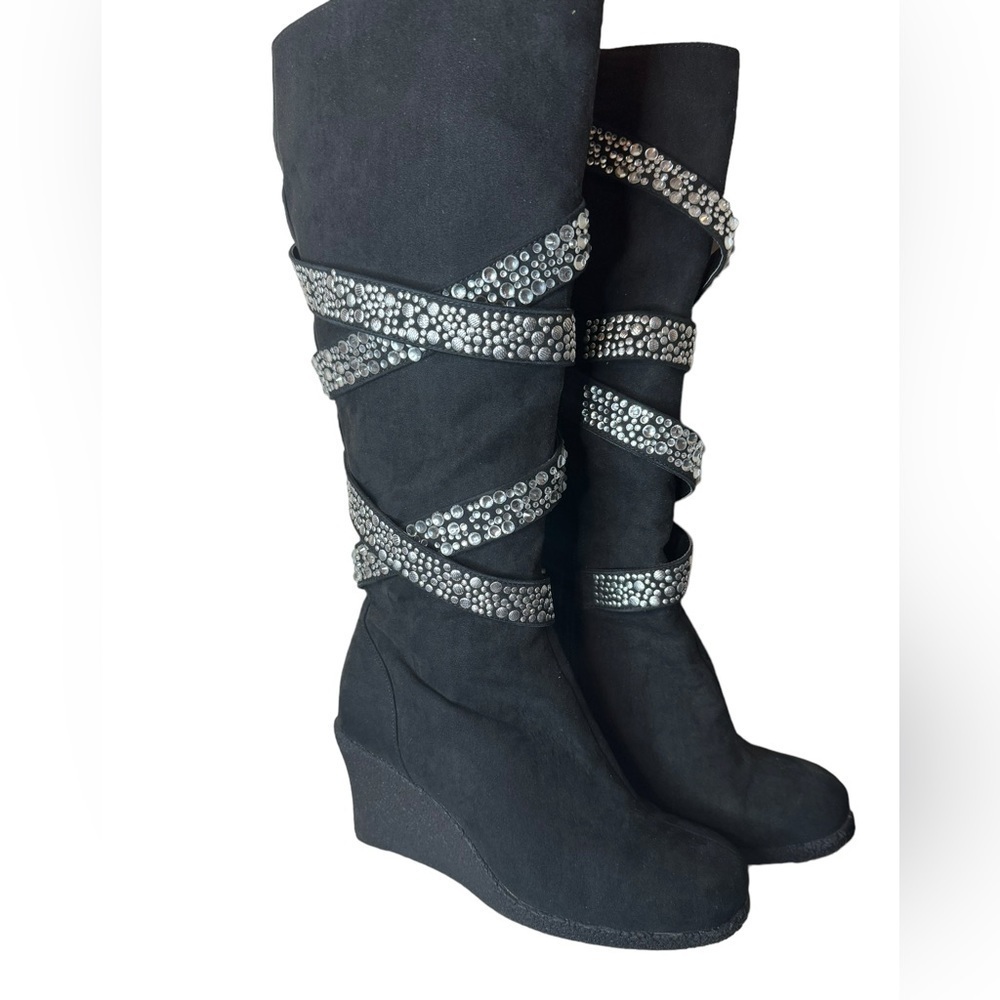 Joan Boyce vegan suede embellished black boots sz 7